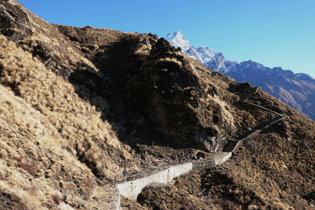 Aujourd'hui nous allons en aller-retour au "View Point"  du Mardi Himal